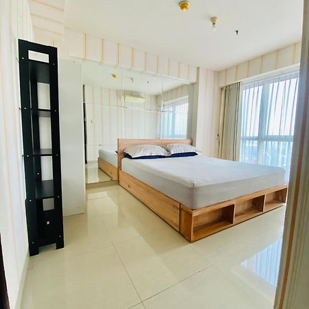 Callia Apartement Golf View Pulo Mas Jakarta Timur Экстерьер фото