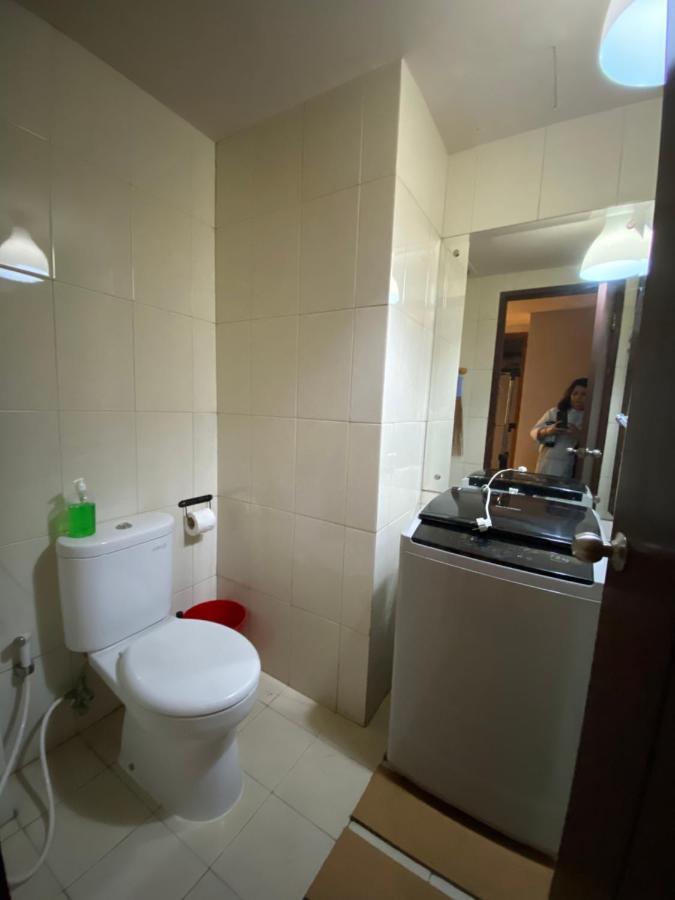 Callia Apartement Golf View Pulo Mas Jakarta Timur Экстерьер фото