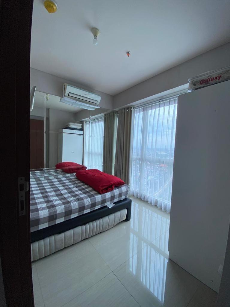 Callia Apartement Golf View Pulo Mas Jakarta Timur Экстерьер фото