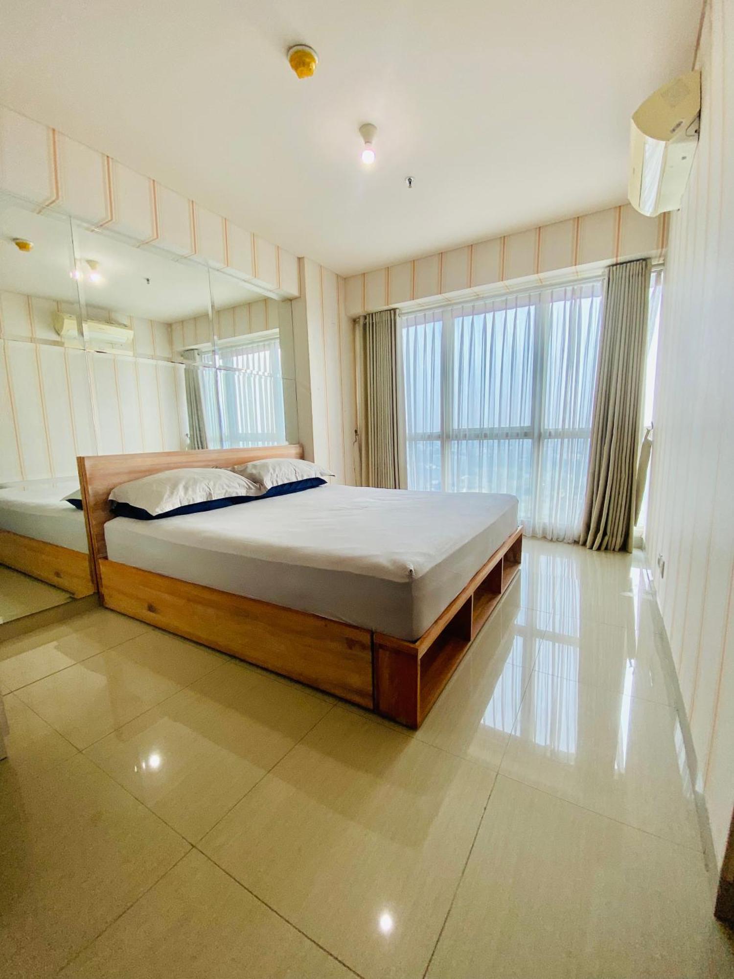 Callia Apartement Golf View Pulo Mas Jakarta Timur Экстерьер фото